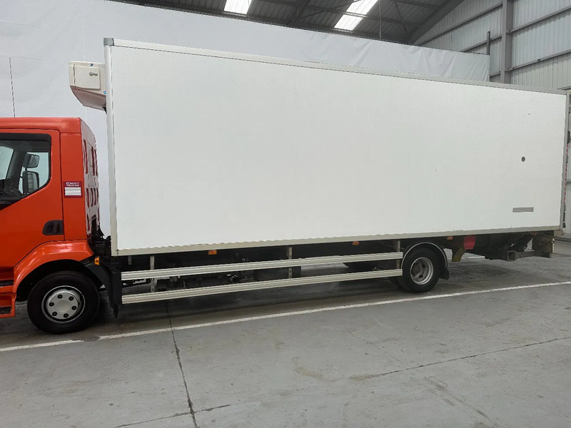 Renault D 12 220 / 264728 km - Рефрижератор: фото 2 Renault D 12 220 / 264728 km - Рефрижератор: фото 2