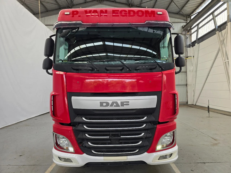 DAF XF 460 AIRCO / MANUEL / RETARDER - Тягач: фото 2 DAF XF 460 AIRCO / MANUEL / RETARDER - Тягач: фото 2