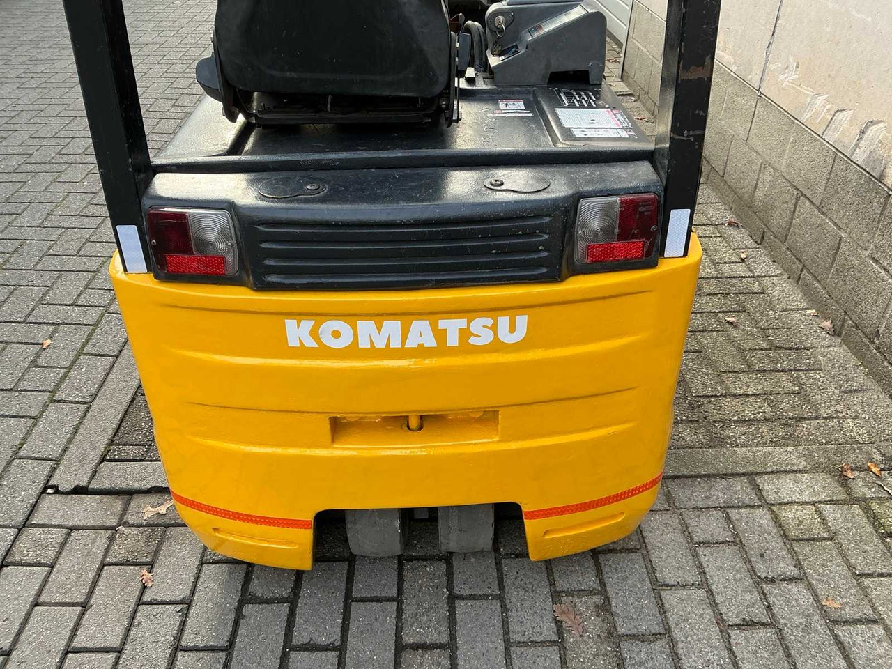 1998 KOMATSU 18 FORKLIFT - Вилочный погрузчик: фото 4 1998 KOMATSU 18 FORKLIFT - Вилочный погрузчик: фото 4