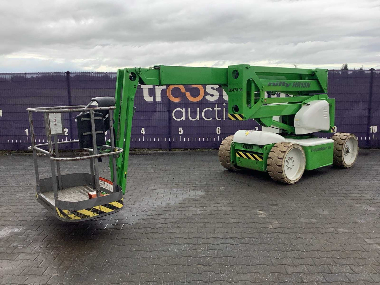 2001 - NIFTY - HR15N HYBRID - AERIAL PLATFORM - Подъёмник: фото 1 2001 - NIFTY - HR15N HYBRID - AERIAL PLATFORM - Подъёмник: фото 1