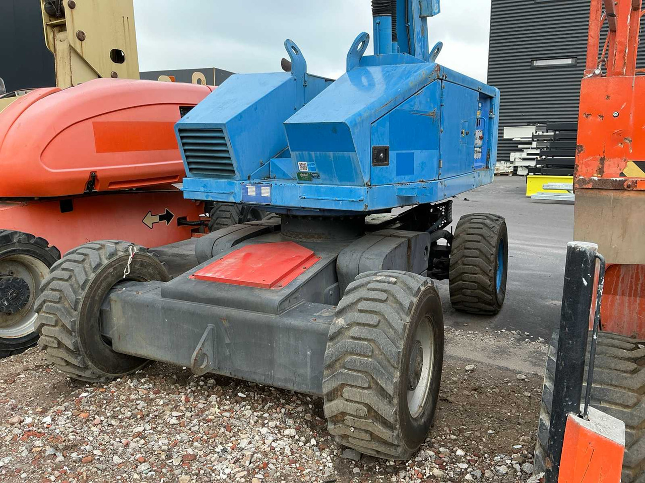 2007 AICHI SP21AJ TELESCOPIC BOOM LIFT - Подъёмник: фото 1 2007 AICHI SP21AJ TELESCOPIC BOOM LIFT - Подъёмник: фото 1