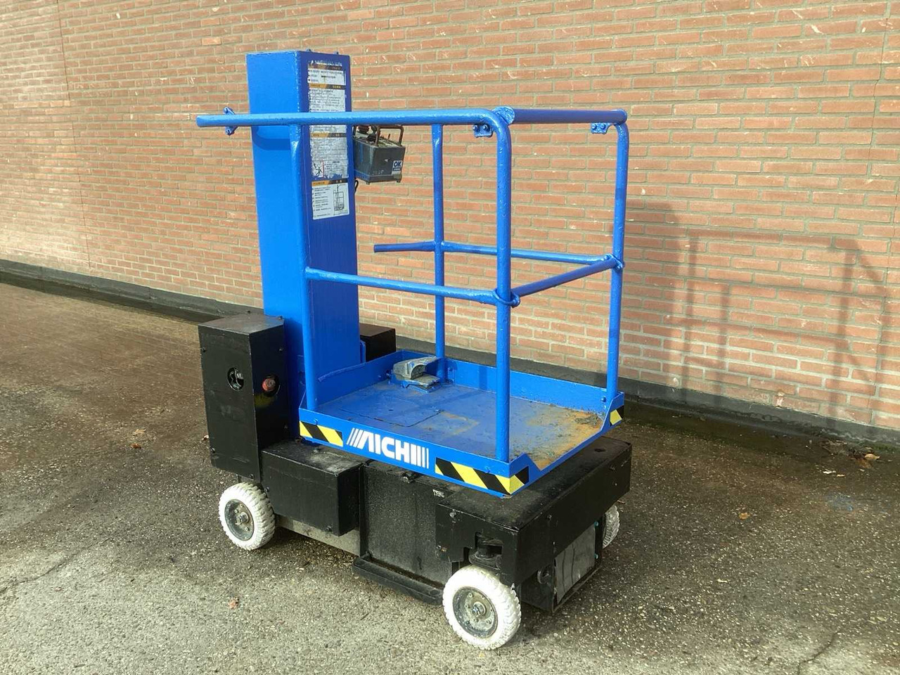 2007 AICHI SV04B AERIAL PLATFORM - Подъёмник: фото 4 2007 AICHI SV04B AERIAL PLATFORM - Подъёмник: фото 4