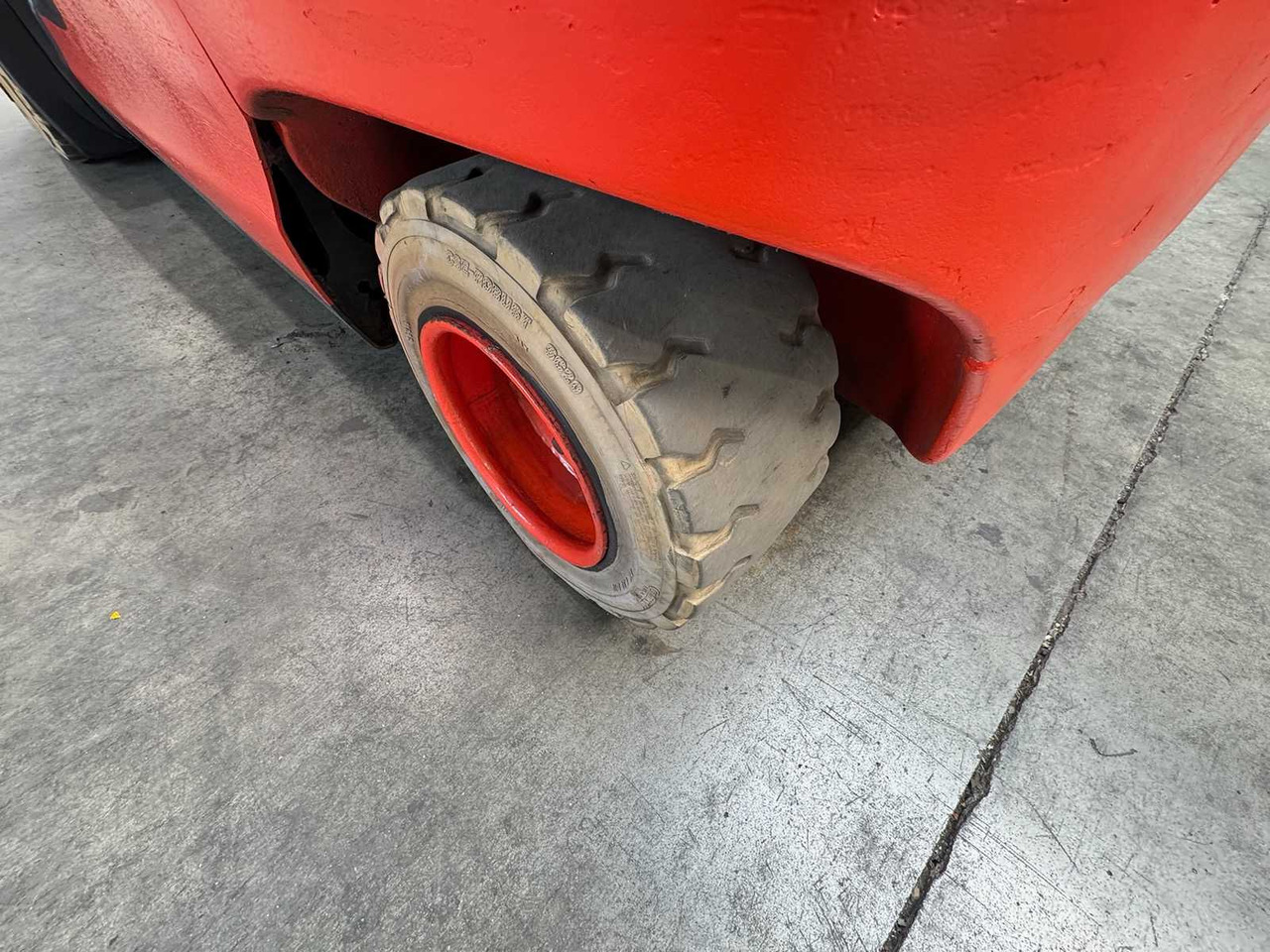 Вилочный погрузчик 2017 SERVICE + UVV 10/2026 LINDE E35L 3.500KG EVO TRIPLEX 3.+4.: фото 13 Вилочный погрузчик 2017 SERVICE + UVV 10/2026 LINDE E35L 3.500KG EVO TRIPLEX 3.+4.: фото 13