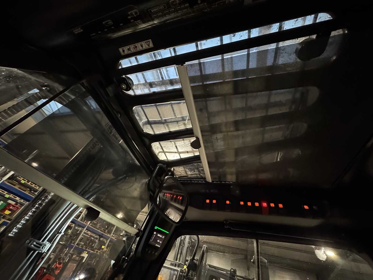 Вилочный погрузчик 2018 SERVICE + UVV 12/2026 LINDE E35L 3RD + 4TH VALVE FORK ADJUSTER 10,744 HOURS ELECTRIC FORKLIFT: фото 18