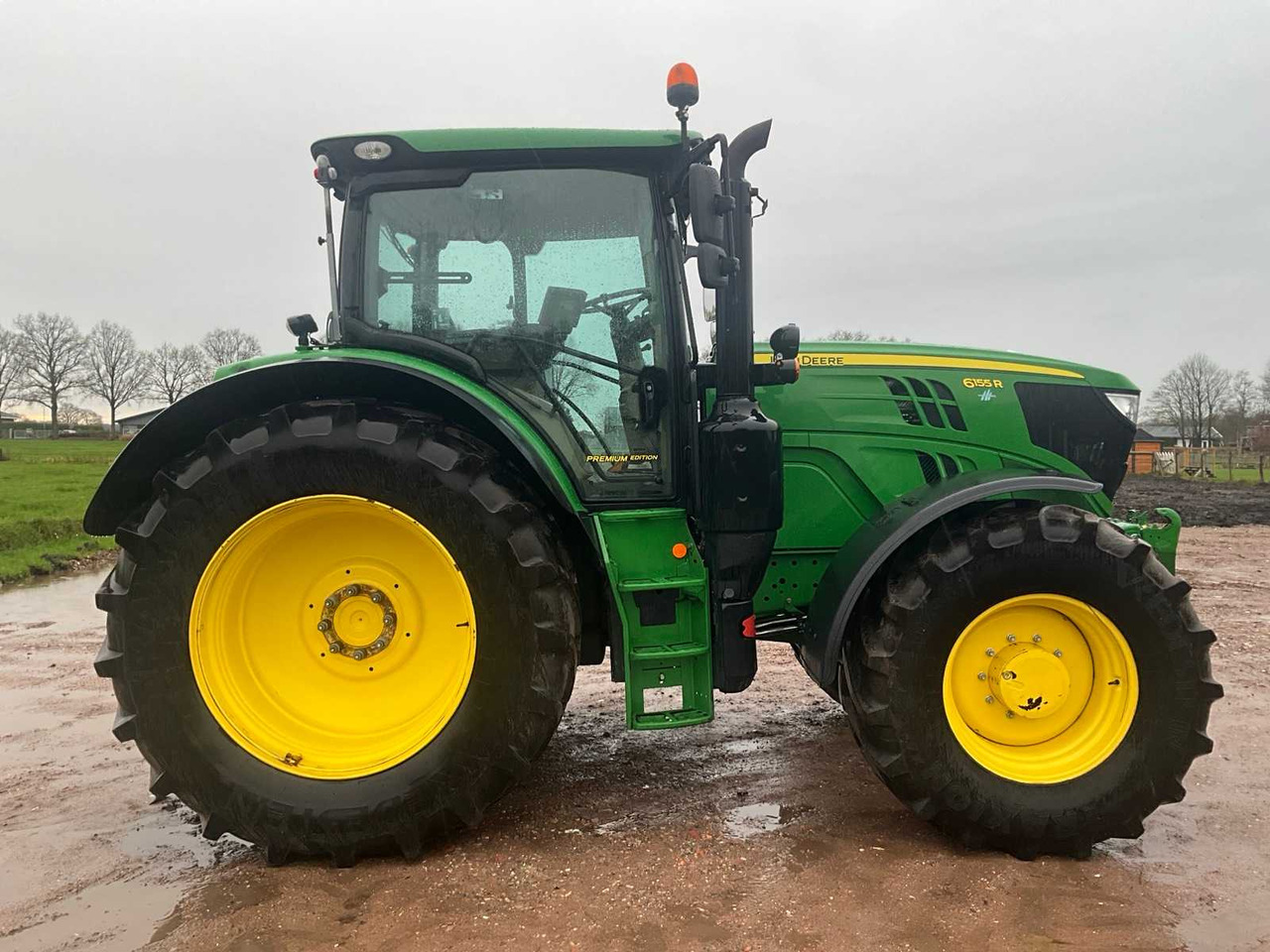 2019 JOHN DEERE 6155R AUTOPOWER FOUR WHEEL DRIVE FARM TRACTOR - Трактор: фото 5 2019 JOHN DEERE 6155R AUTOPOWER FOUR WHEEL DRIVE FARM TRACTOR - Трактор: фото 5