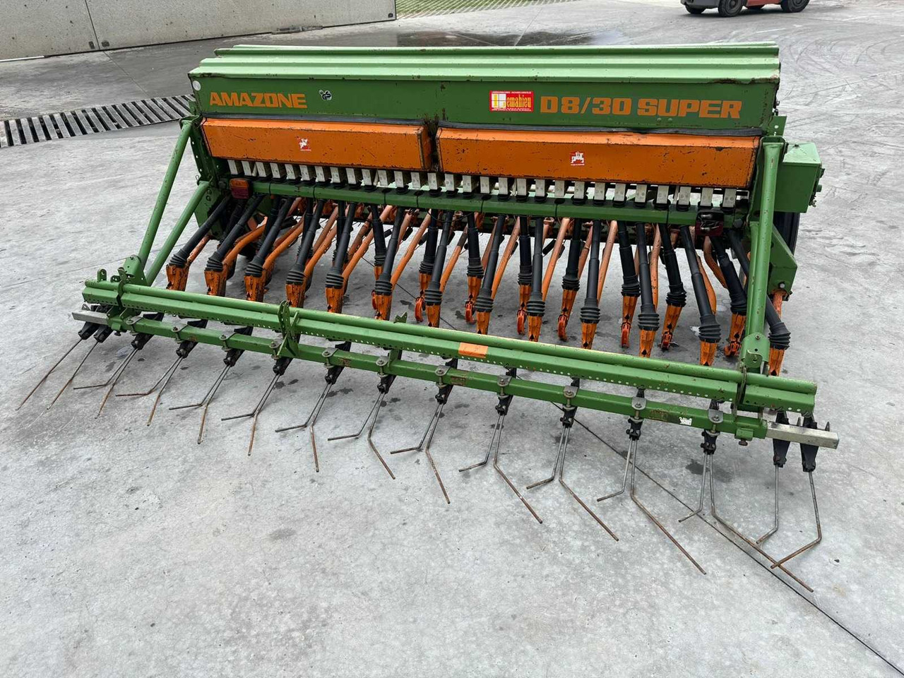 Amazone D8/30 SUPER - Сеялка точного высева: фото 5 Amazone D8/30 SUPER - Сеялка точного высева: фото 5