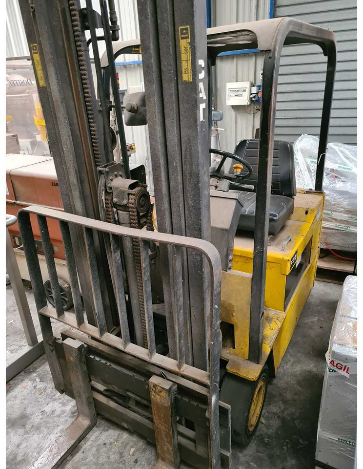 CATERPILAR - F35 - FORKLIFT - Вилочный погрузчик: фото 4 CATERPILAR - F35 - FORKLIFT - Вилочный погрузчик: фото 4