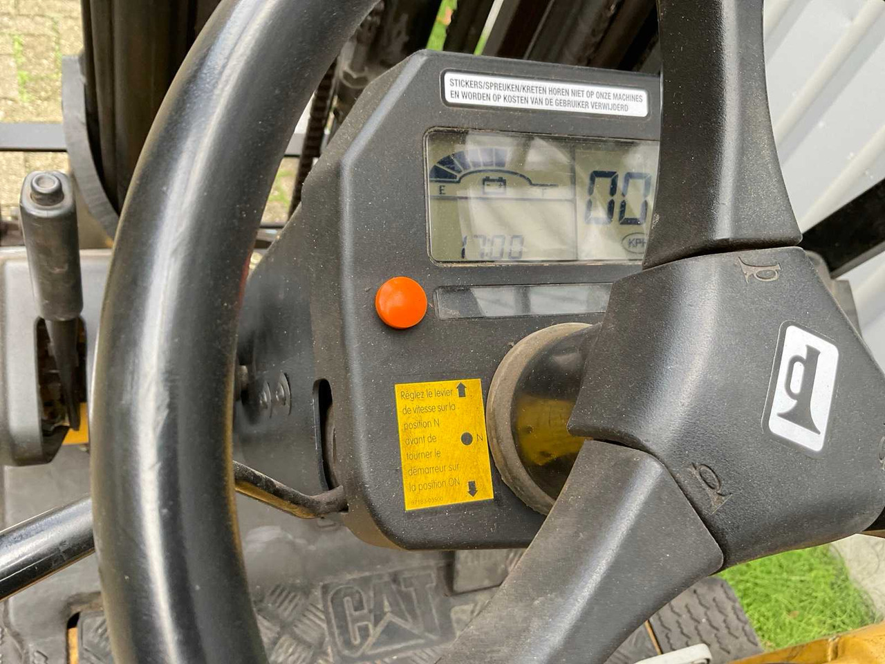 CATERPILLAR EP16KT FORKLIFT - Вилочный погрузчик: фото 4 CATERPILLAR EP16KT FORKLIFT - Вилочный погрузчик: фото 4