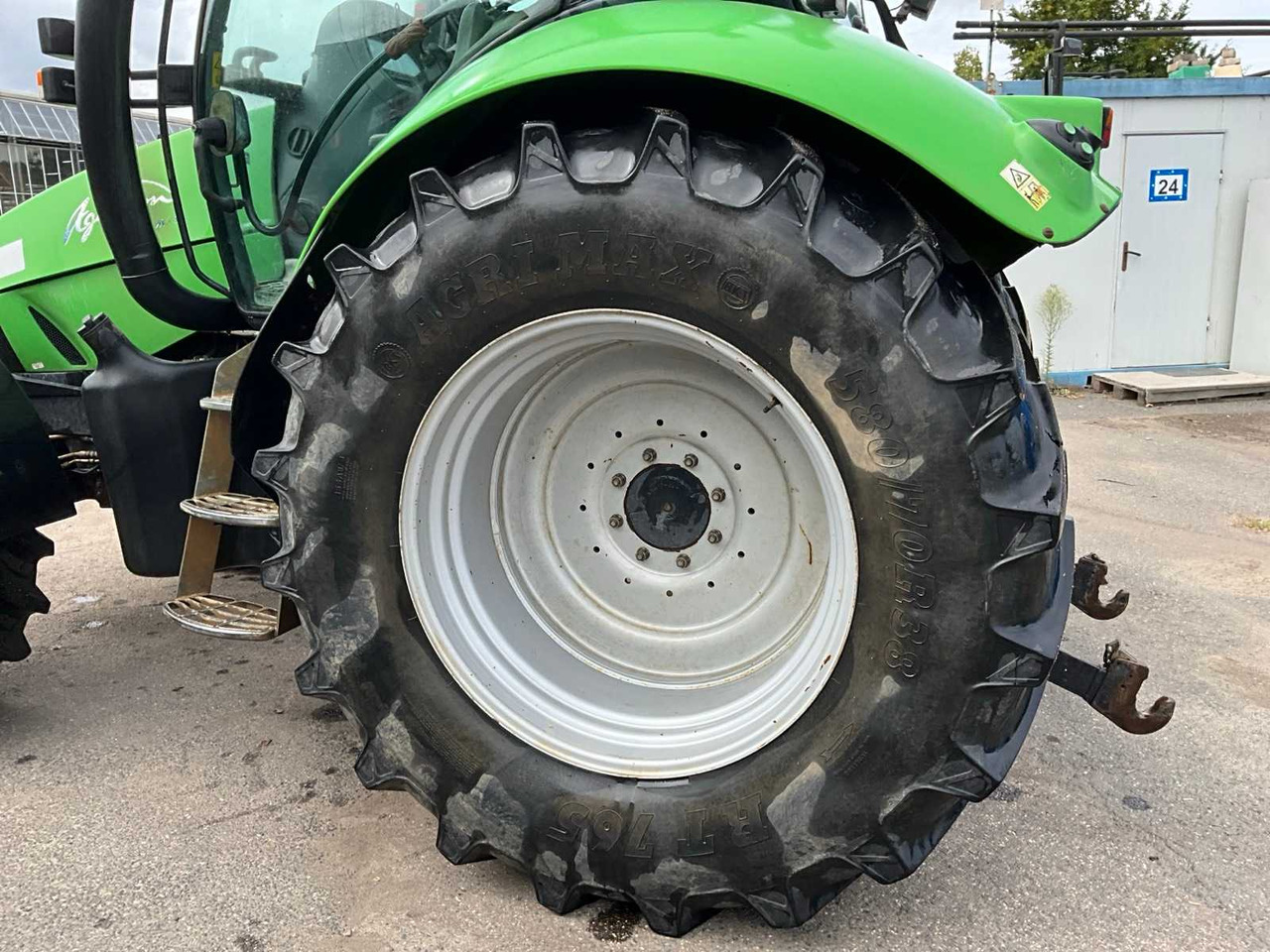 Deutz-Fahr Agrotron 150 MK3 - Трактор: фото 5 Deutz-Fahr Agrotron 150 MK3 - Трактор: фото 5