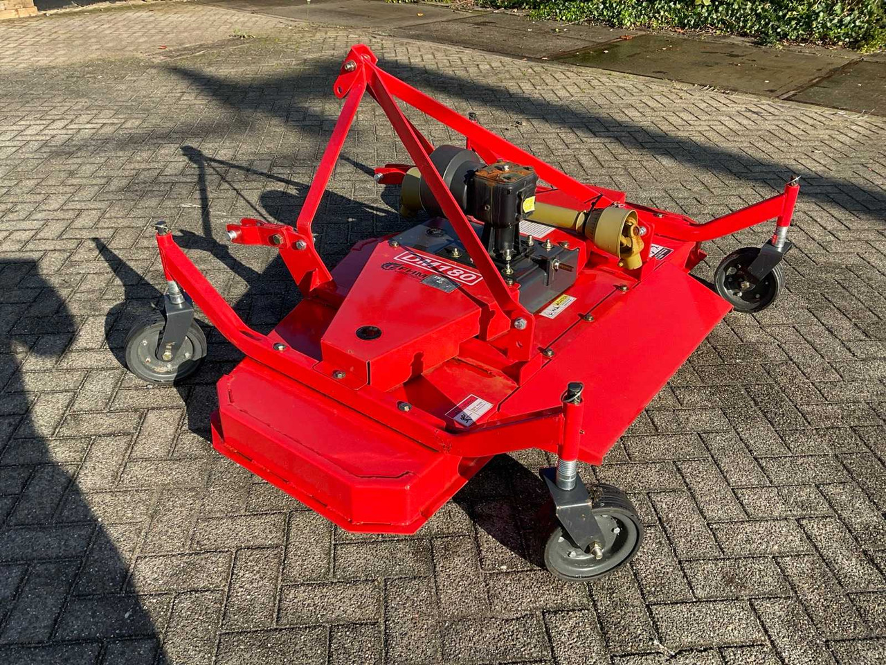 FHM DM180 - Косилка-измельчитель/ Мульчер: фото 4 FHM DM180 - Косилка-измельчитель/ Мульчер: фото 4