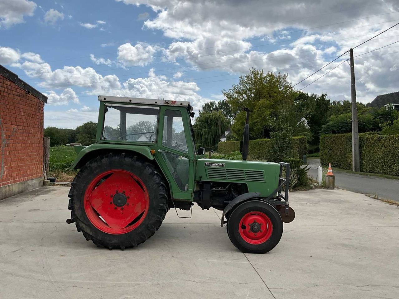 Fendt FW 238 Farmer 104S - Трактор: фото 4 Fendt FW 238 Farmer 104S - Трактор: фото 4