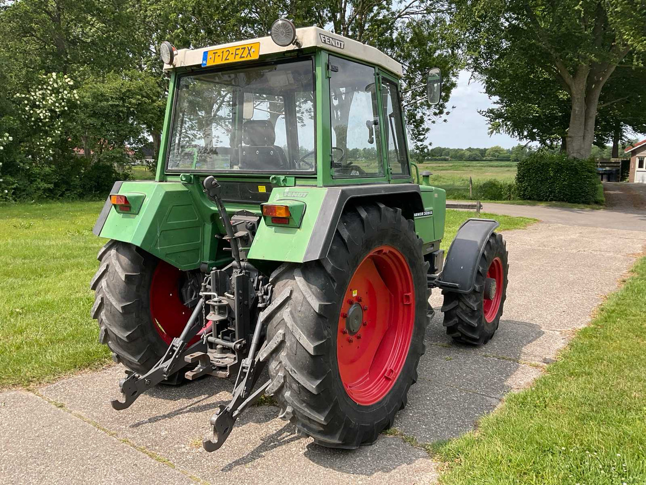 Fendt Farmer 309LS Turbomatik - Трактор: фото 3 Fendt Farmer 309LS Turbomatik - Трактор: фото 3