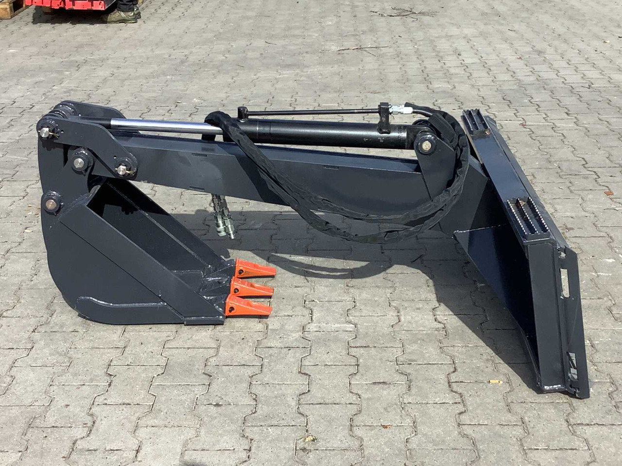 Field Industries Backhoe 345 - Ковш для экскаватора: фото 1 Field Industries Backhoe 345 - Ковш для экскаватора: фото 1