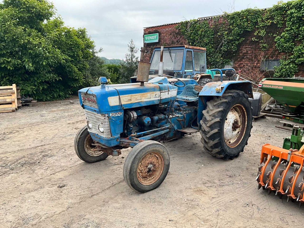 Ford 3000 - Трактор: фото 2 Ford 3000 - Трактор: фото 2