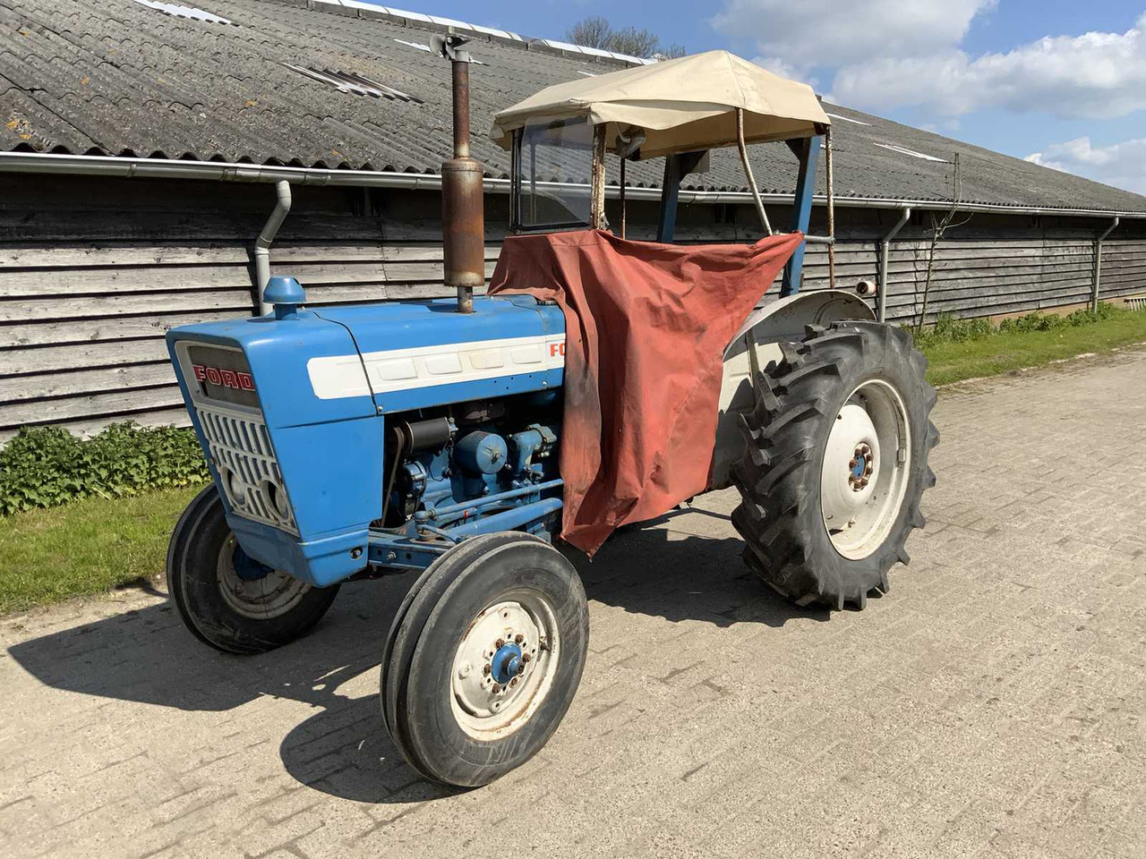 Ford 3000 - Трактор: фото 1 Ford 3000 - Трактор: фото 1