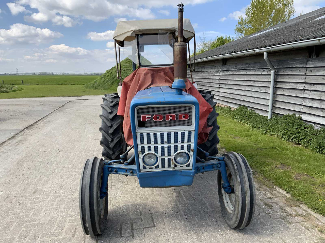 Ford 3000 - Трактор: фото 4 Ford 3000 - Трактор: фото 4