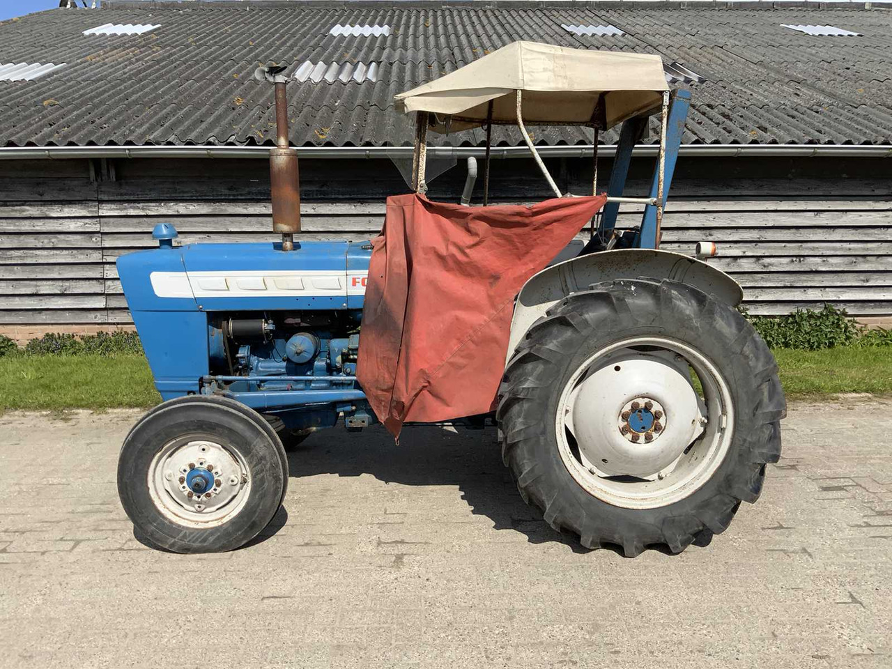 Ford 3000 - Трактор: фото 2 Ford 3000 - Трактор: фото 2