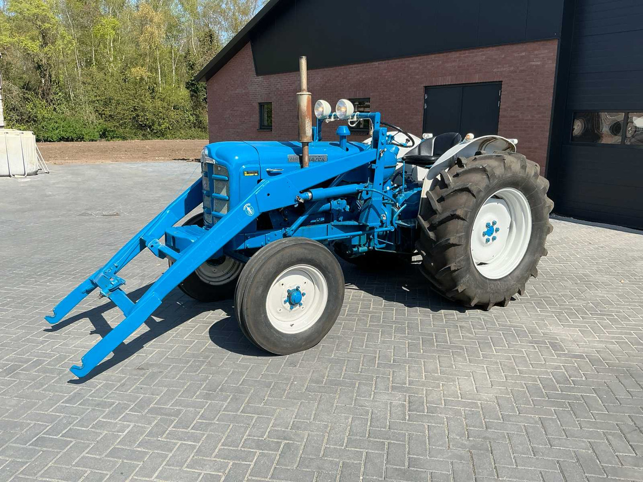 Fordson Super Major - Трактор: фото 1 Fordson Super Major - Трактор: фото 1