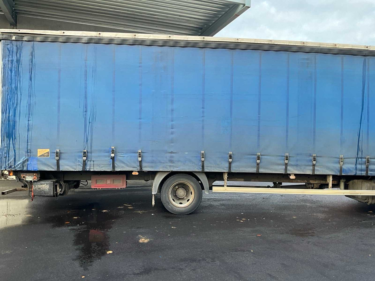 Грузовик 2008 IVECO EUROCARGO 120E22 - HYDRAULIC TAIL LIFT: фото 7 Грузовик 2008 IVECO EUROCARGO 120E22 - HYDRAULIC TAIL LIFT: фото 7