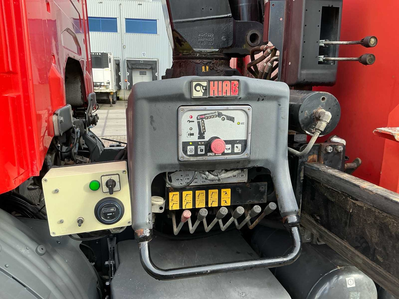 Грузовик 2009 SCANIA G420 TIPPER TRUCK WITH CRANE: фото 15 Грузовик 2009 SCANIA G420 TIPPER TRUCK WITH CRANE: фото 15