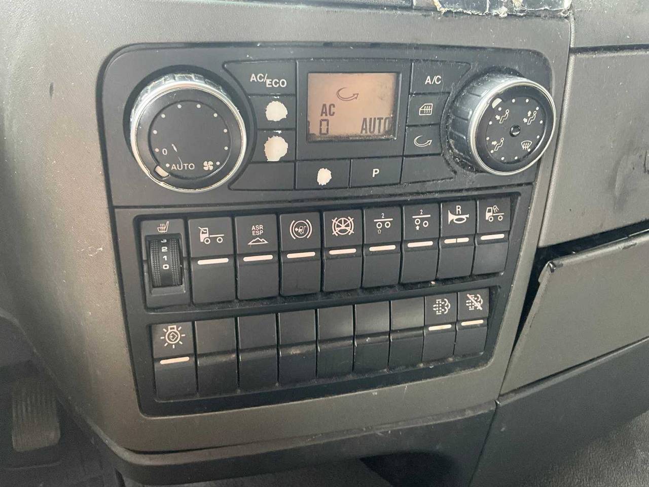 Грузовик MAN TGX 18.440 - 2015: фото 18 Грузовик MAN TGX 18.440 - 2015: фото 18