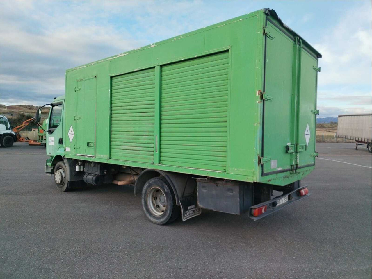 RENAULT M220.14C MAINTANCE TRUCK - 2002 - Грузовик: фото 4 RENAULT M220.14C MAINTANCE TRUCK - 2002 - Грузовик: фото 4