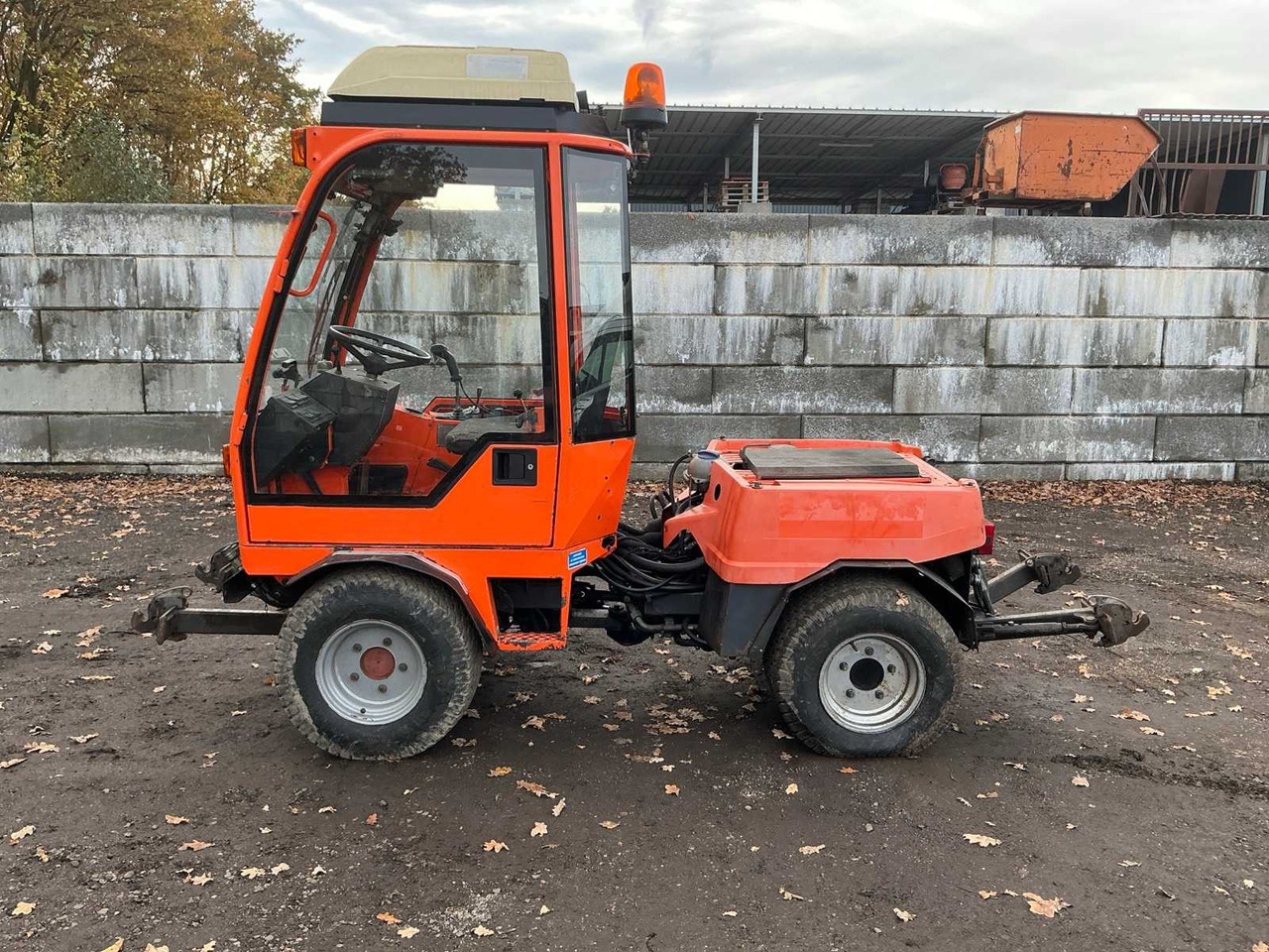 HOLDER 202 ALL-WHEEL DRIVE AGRICULTURAL TRACTOR - Трактор: фото 2 HOLDER 202 ALL-WHEEL DRIVE AGRICULTURAL TRACTOR - Трактор: фото 2
