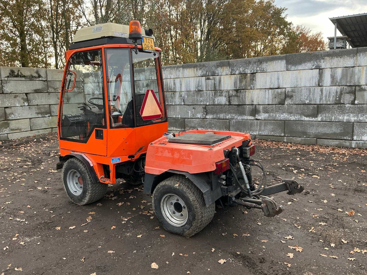 HOLDER 202 ALL-WHEEL DRIVE AGRICULTURAL TRACTOR - Трактор: фото 3 HOLDER 202 ALL-WHEEL DRIVE AGRICULTURAL TRACTOR - Трактор: фото 3