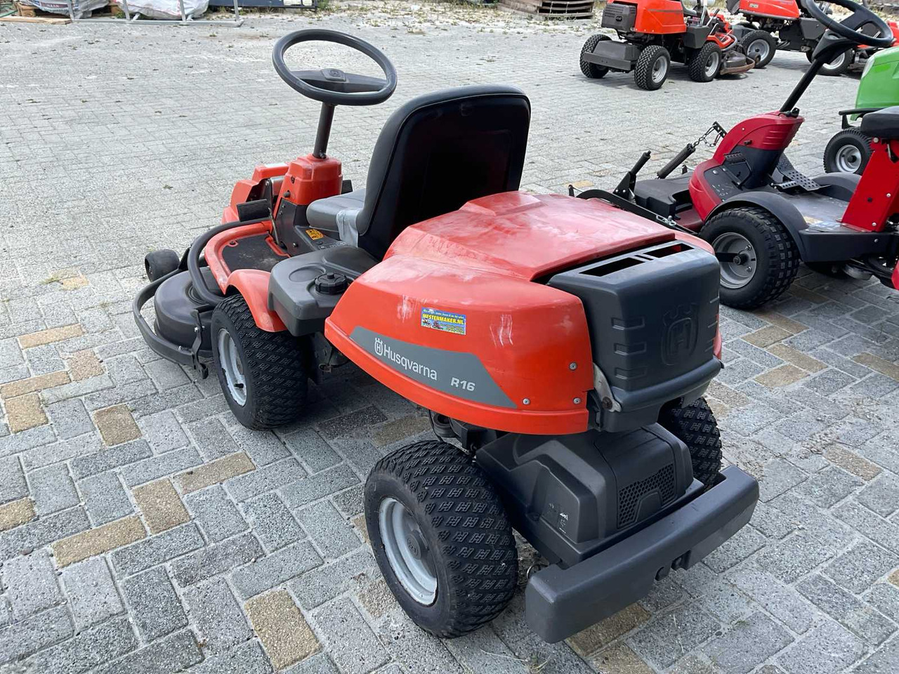 Husqvarna R 16 - Газонокосилка: фото 3 Husqvarna R 16 - Газонокосилка: фото 3