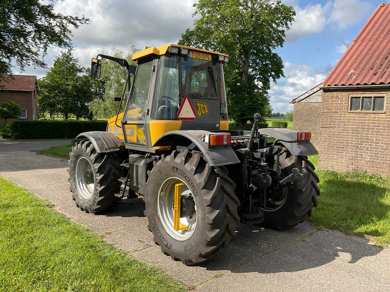 Трактор JCB Fastrac 1135 4WS: фото 7