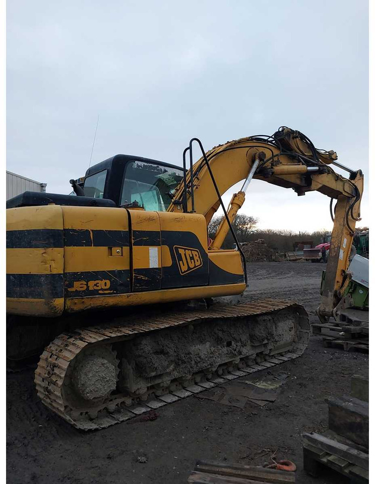 JCB JS130 - Гусеничный экскаватор: фото 4 JCB JS130 - Гусеничный экскаватор: фото 4