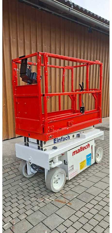 JLG - 1532 - E3 - 2001 - SCISSOR LIFT - Подъёмник: фото 4 JLG - 1532 - E3 - 2001 - SCISSOR LIFT - Подъёмник: фото 4