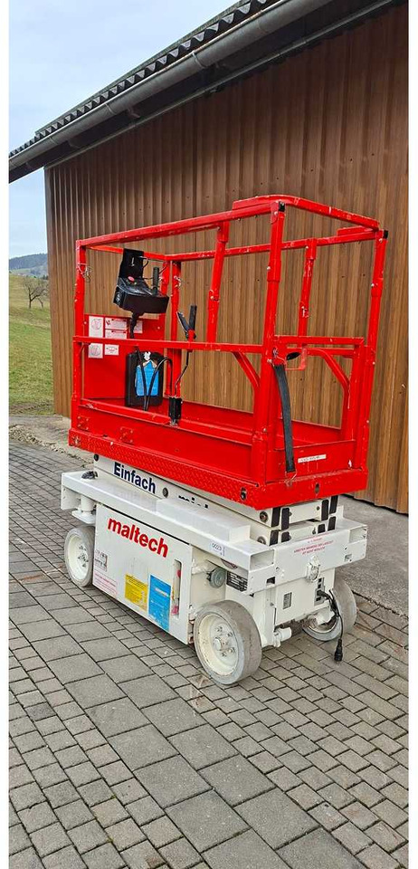 JLG - 1532 - E3 - 2001 - SCISSOR LIFT - Подъёмник: фото 2 JLG - 1532 - E3 - 2001 - SCISSOR LIFT - Подъёмник: фото 2