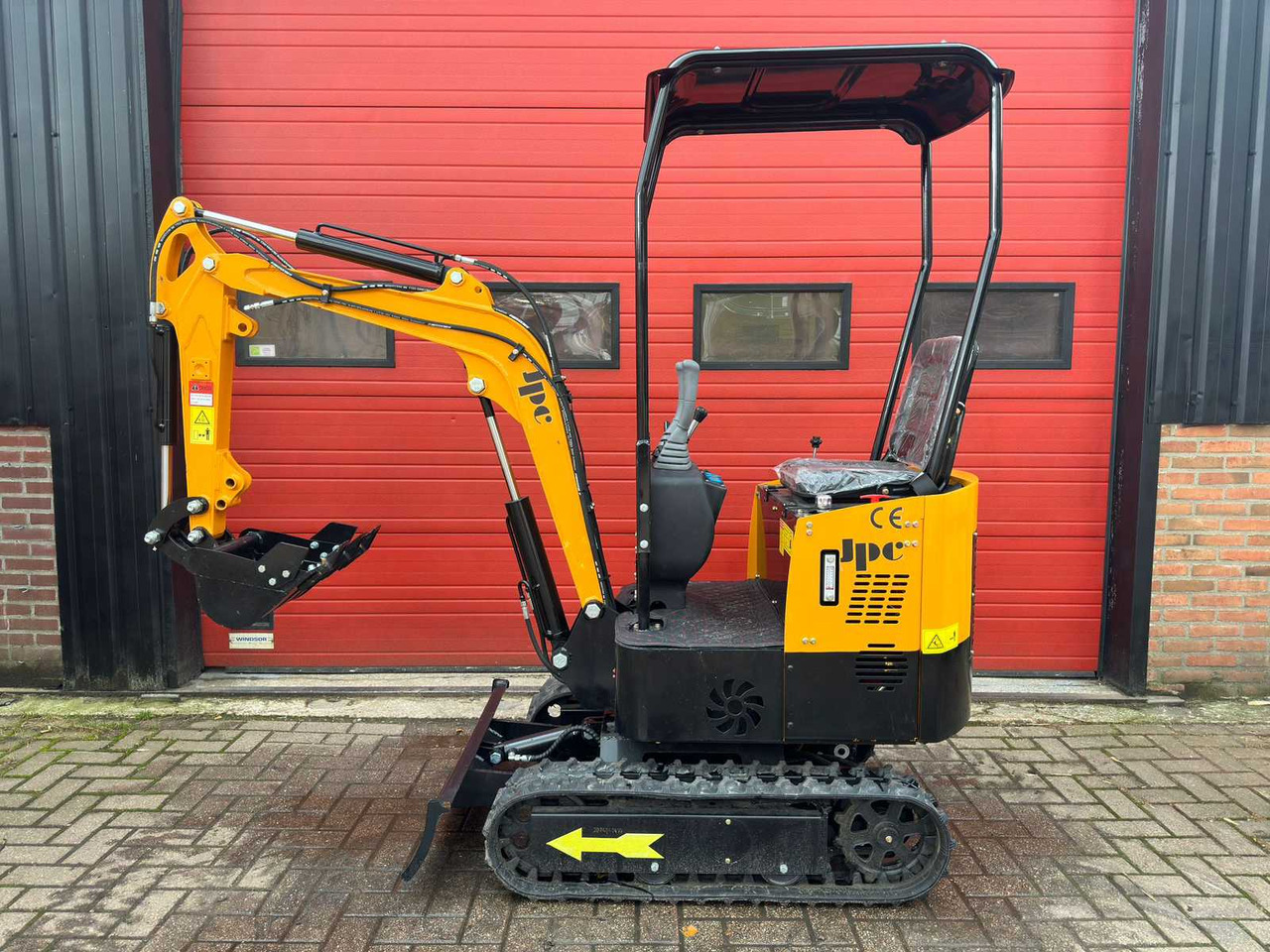 JPC HT12 - Мини-экскаватор: фото 4 JPC HT12 - Мини-экскаватор: фото 4