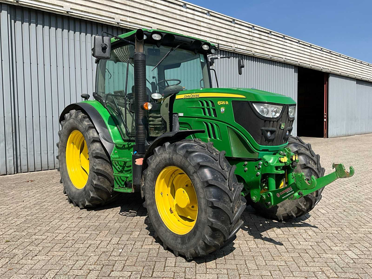 John Deere 6125R - Трактор: фото 2 John Deere 6125R - Трактор: фото 2