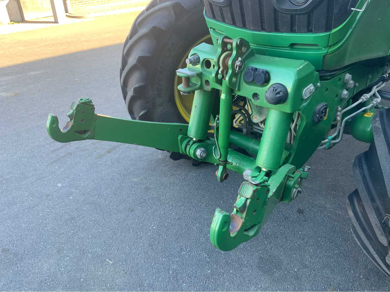 John deere 6155R - Трактор: фото 5 John deere 6155R - Трактор: фото 5