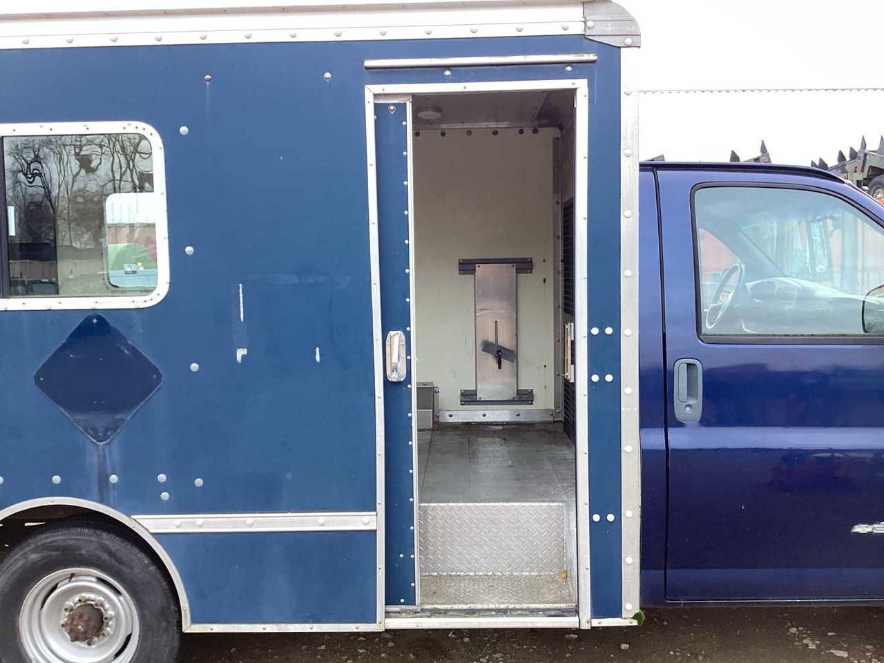 2002 CHEVROLET COMMERCIAL VEHICLE - Коммерческий автомобиль: фото 5 2002 CHEVROLET COMMERCIAL VEHICLE - Коммерческий автомобиль: фото 5