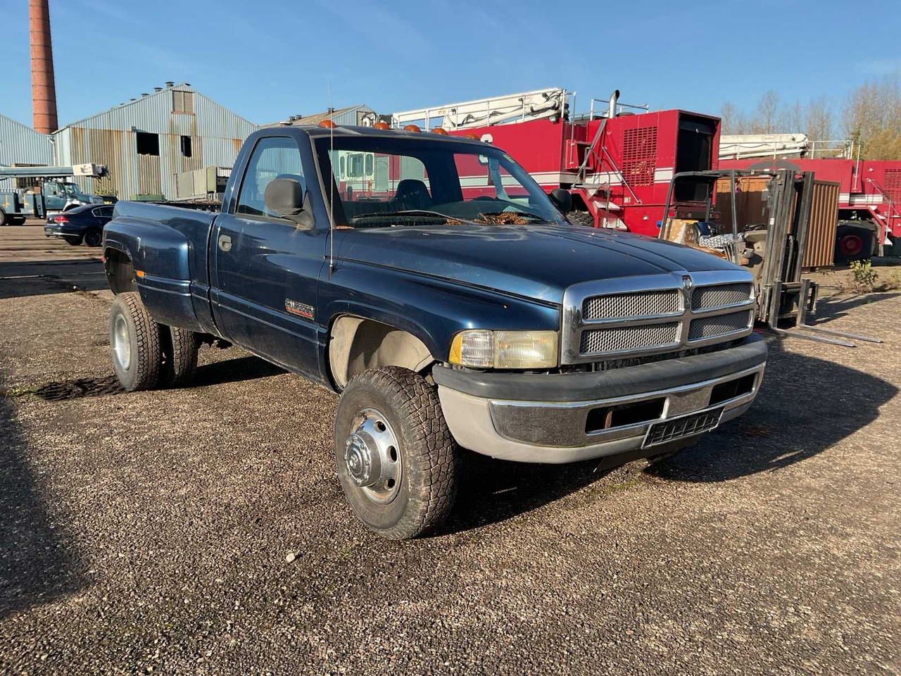 2002 DAIMLER CHRYSLER DODGE RAM 3500 PICK UP COMMERCIAL VEHICLE - Коммерческий автомобиль: фото 3 2002 DAIMLER CHRYSLER DODGE RAM 3500 PICK UP COMMERCIAL VEHICLE - Коммерческий автомобиль: фото 3