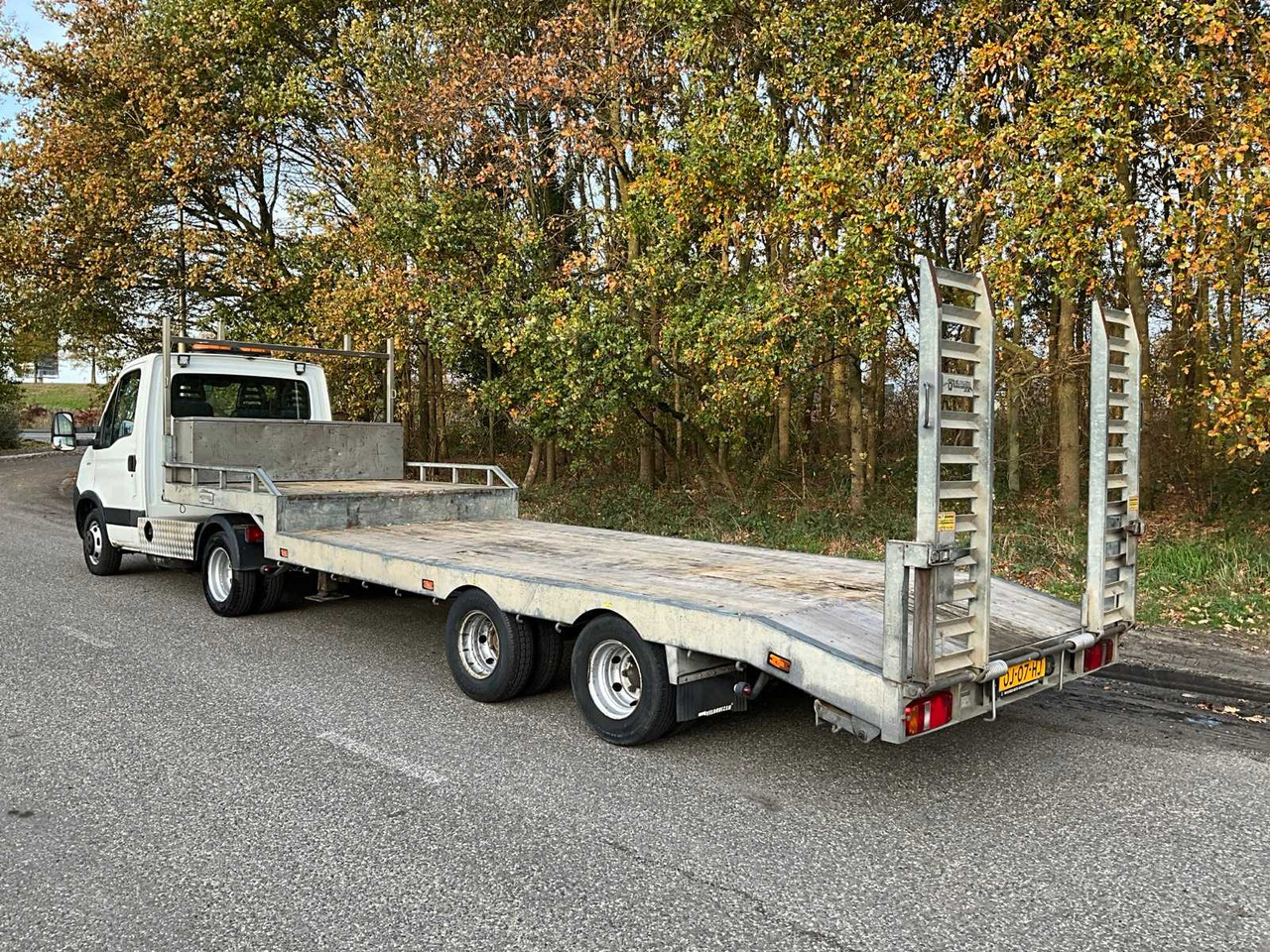 2006 IVECO DAILY 35C18 WITH VELDHUIZEN SEMI-TRAILER BE COMBINATION - Коммерческий автомобиль: фото 3 2006 IVECO DAILY 35C18 WITH VELDHUIZEN SEMI-TRAILER BE COMBINATION - Коммерческий автомобиль: фото 3