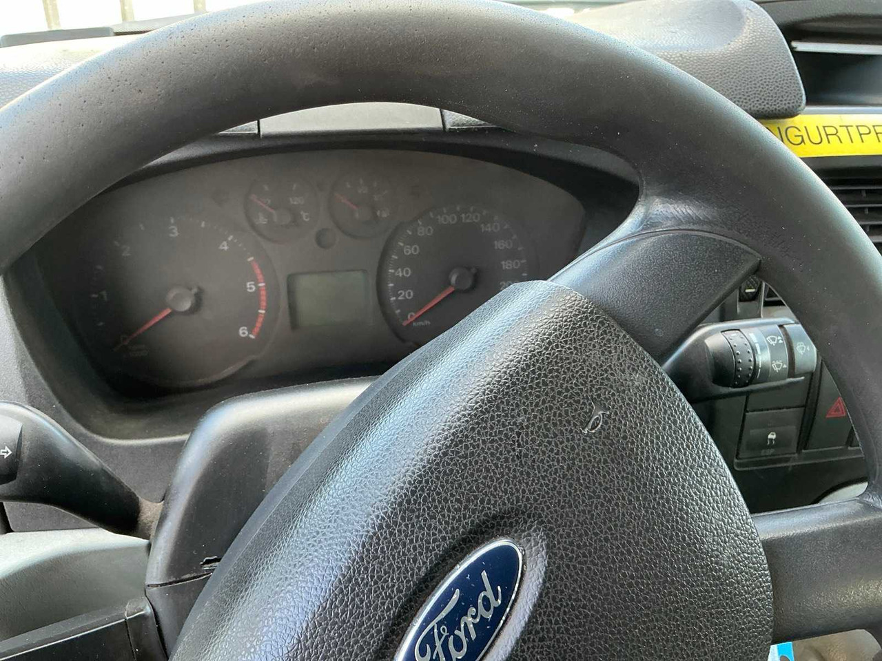 2011 FORD TRANSIT 100 T350 VAN - Коммерческий автомобиль: фото 2 2011 FORD TRANSIT 100 T350 VAN - Коммерческий автомобиль: фото 2