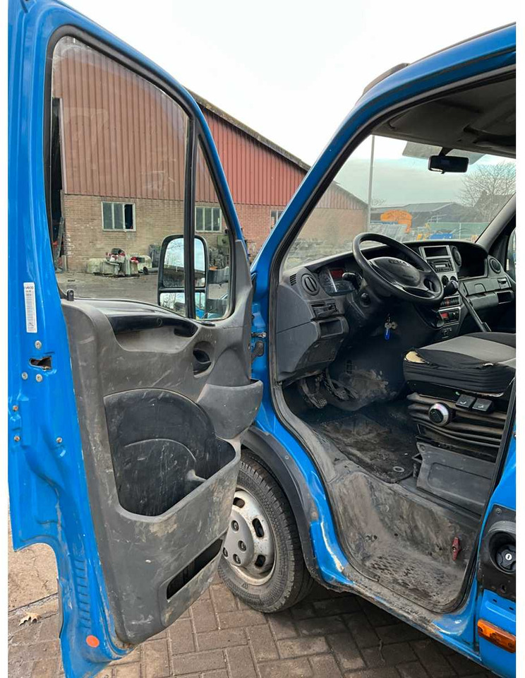 2011 IVECO DAILY 40C18D/T COMMERCIAL VEHICLE - Коммерческий автомобиль: фото 5 2011 IVECO DAILY 40C18D/T COMMERCIAL VEHICLE - Коммерческий автомобиль: фото 5