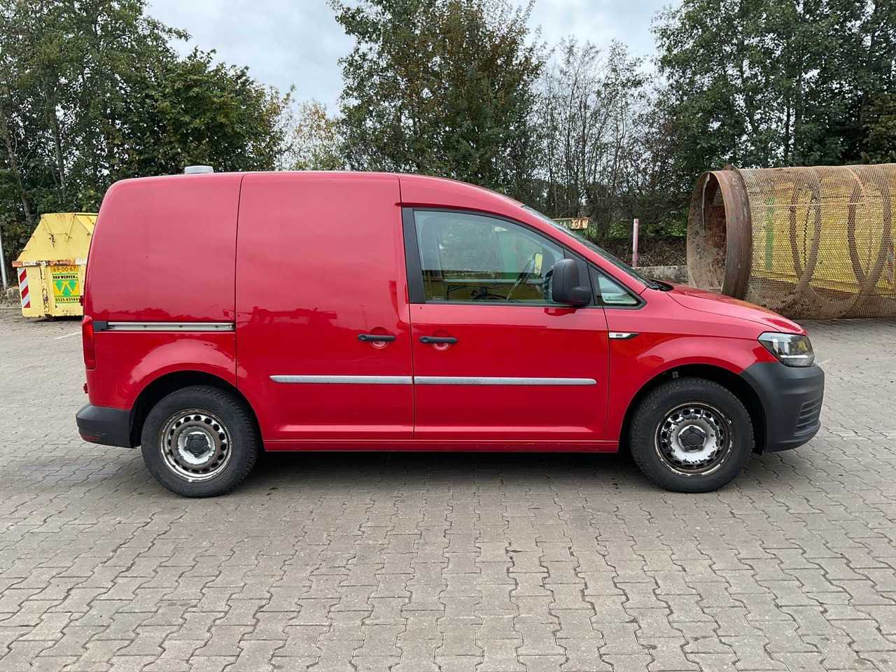 2017 VOLKSWAGEN CADDY 2.0TDI L1H1 TRENDLINE COMMERCIAL VEHICLE - Коммерческий автомобиль: фото 4 2017 VOLKSWAGEN CADDY 2.0TDI L1H1 TRENDLINE COMMERCIAL VEHICLE - Коммерческий автомобиль: фото 4