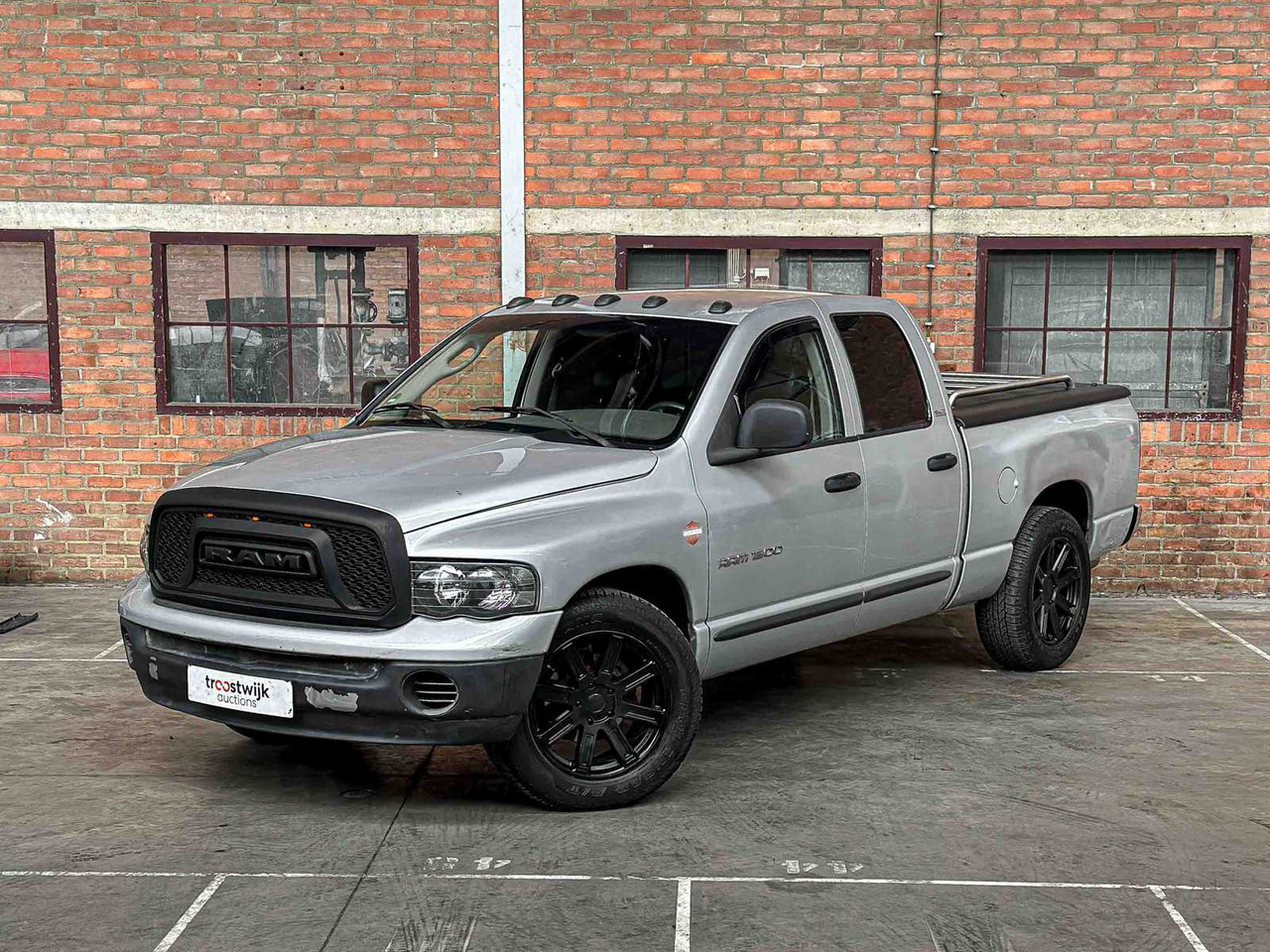 DODGE RAM 1500 4.7L V8 MAGNUM 243HP 2002, VSZ-46-Z - Коммерческий автомобиль: фото 4 DODGE RAM 1500 4.7L V8 MAGNUM 243HP 2002, VSZ-46-Z - Коммерческий автомобиль: фото 4
