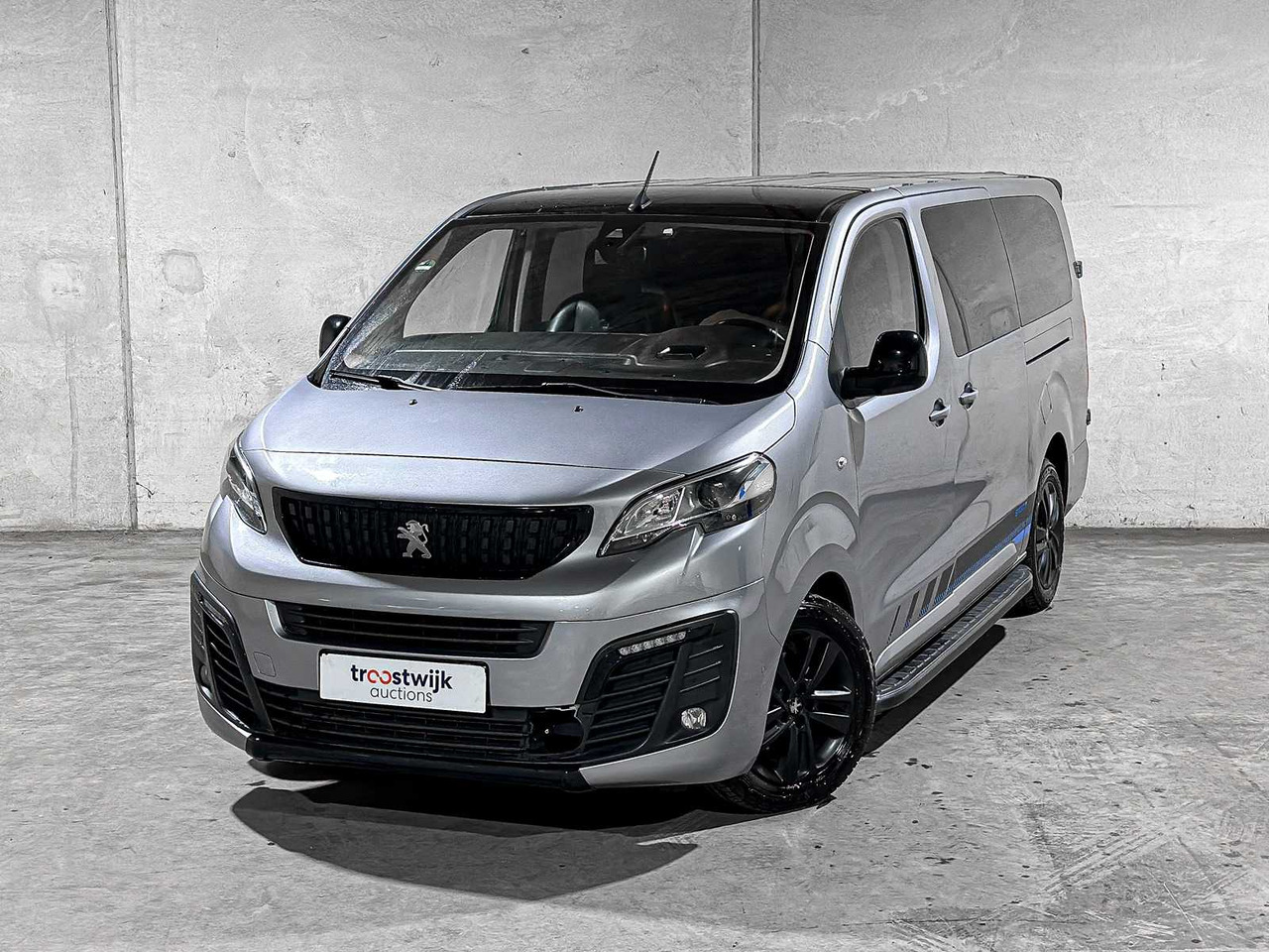 PEUGEOT EXPERT 2.0 BLUEHDI 180 LONG SPORT DC NR 140 178HP 2020, VHL-45-G COMMERCIAL VEHICLE - Коммерческий автомобиль: фото 3 PEUGEOT EXPERT 2.0 BLUEHDI 180 LONG SPORT DC NR 140 178HP 2020, VHL-45-G COMMERCIAL VEHICLE - Коммерческий автомобиль: фото 3