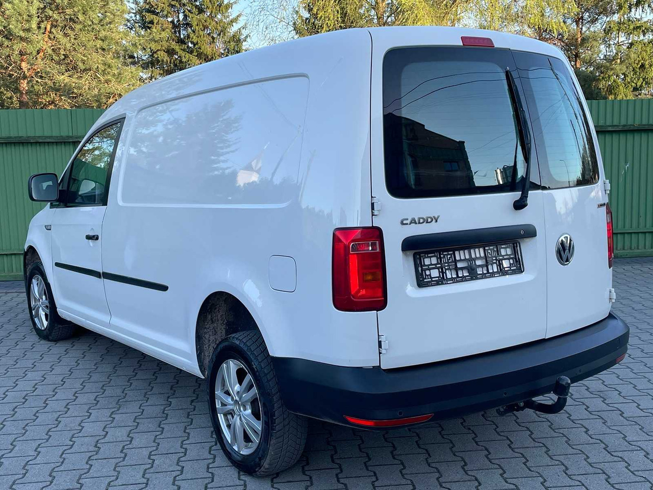 VOLKSWAGEN - 2018 - CADDY MAXI 4X4 - VAN - Коммерческий автомобиль: фото 3 VOLKSWAGEN - 2018 - CADDY MAXI 4X4 - VAN - Коммерческий автомобиль: фото 3