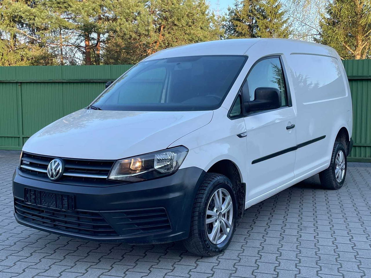 VOLKSWAGEN - 2018 - CADDY MAXI 4X4 - VAN - Коммерческий автомобиль: фото 1 VOLKSWAGEN - 2018 - CADDY MAXI 4X4 - VAN - Коммерческий автомобиль: фото 1