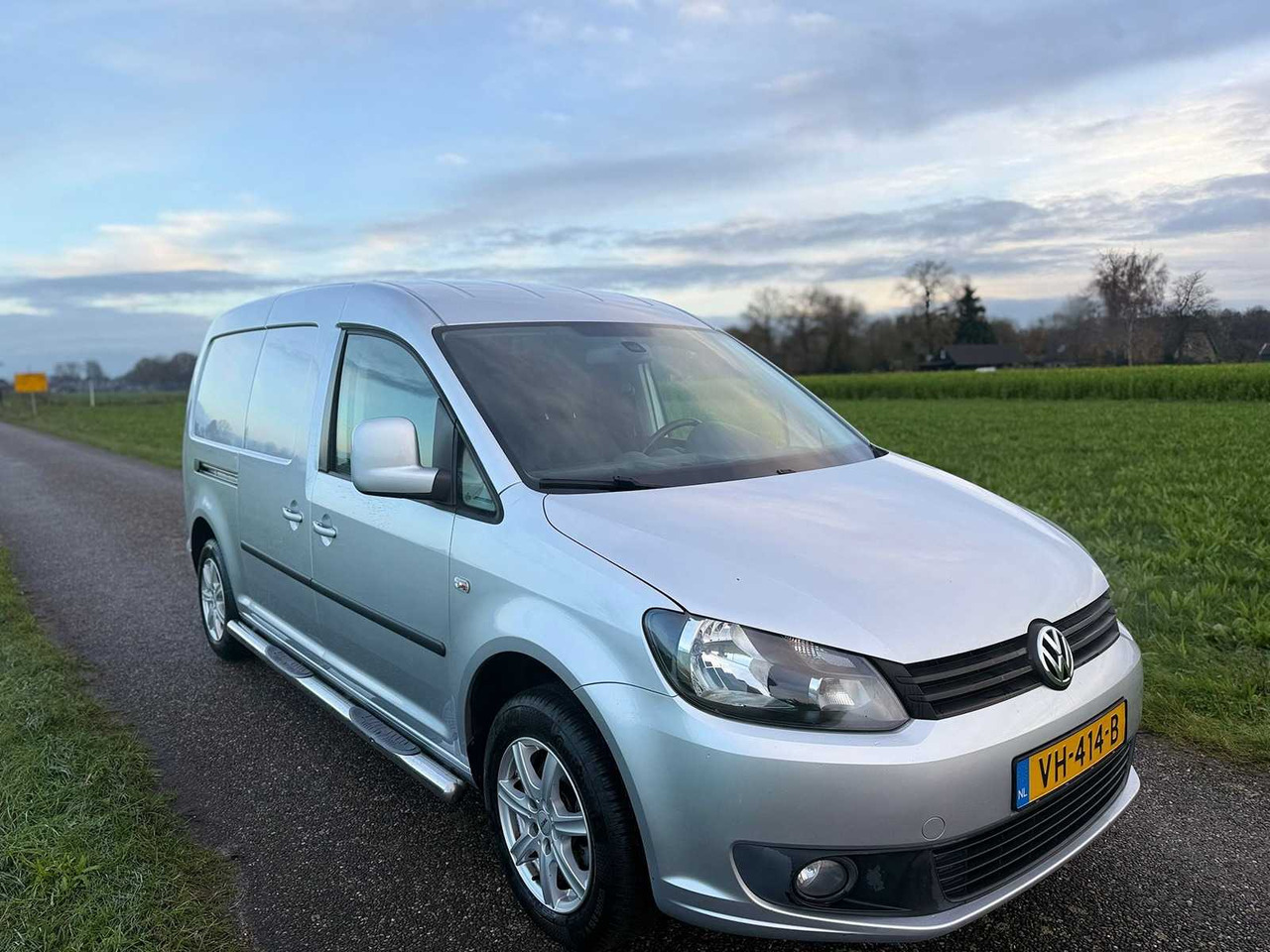 VOLKSWAGEN - CADDY - 1.6 TDI MAXI BMT - VH-414-B - Коммерческий автомобиль: фото 3 VOLKSWAGEN - CADDY - 1.6 TDI MAXI BMT - VH-414-B - Коммерческий автомобиль: фото 3