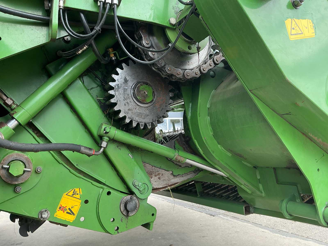 Пресс-подборщик рулонный Krone Comprima CF 155 XC: фото 30