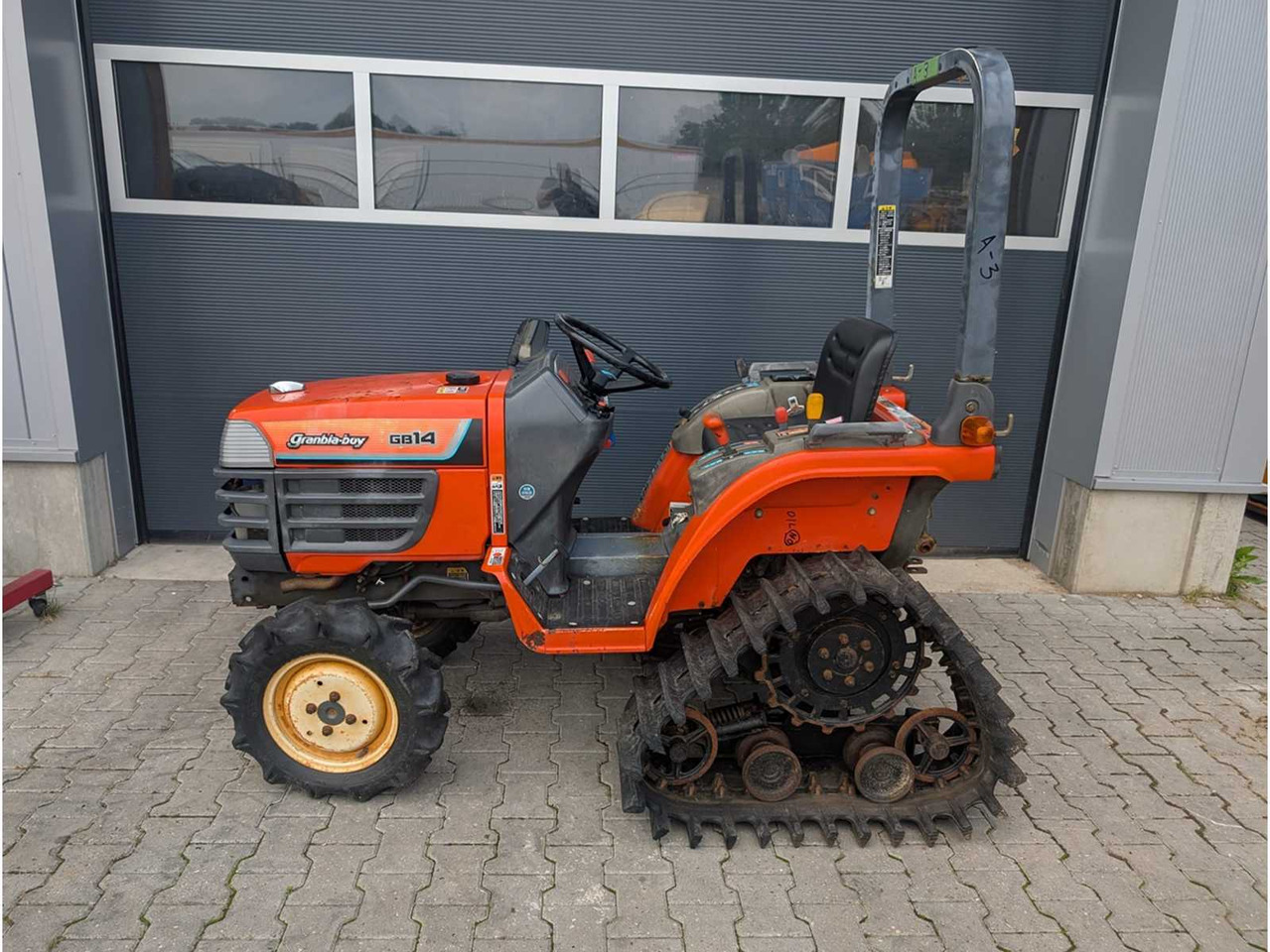 Kubota GB14 - Коммунальный трактор: фото 3 Kubota GB14 - Коммунальный трактор: фото 3