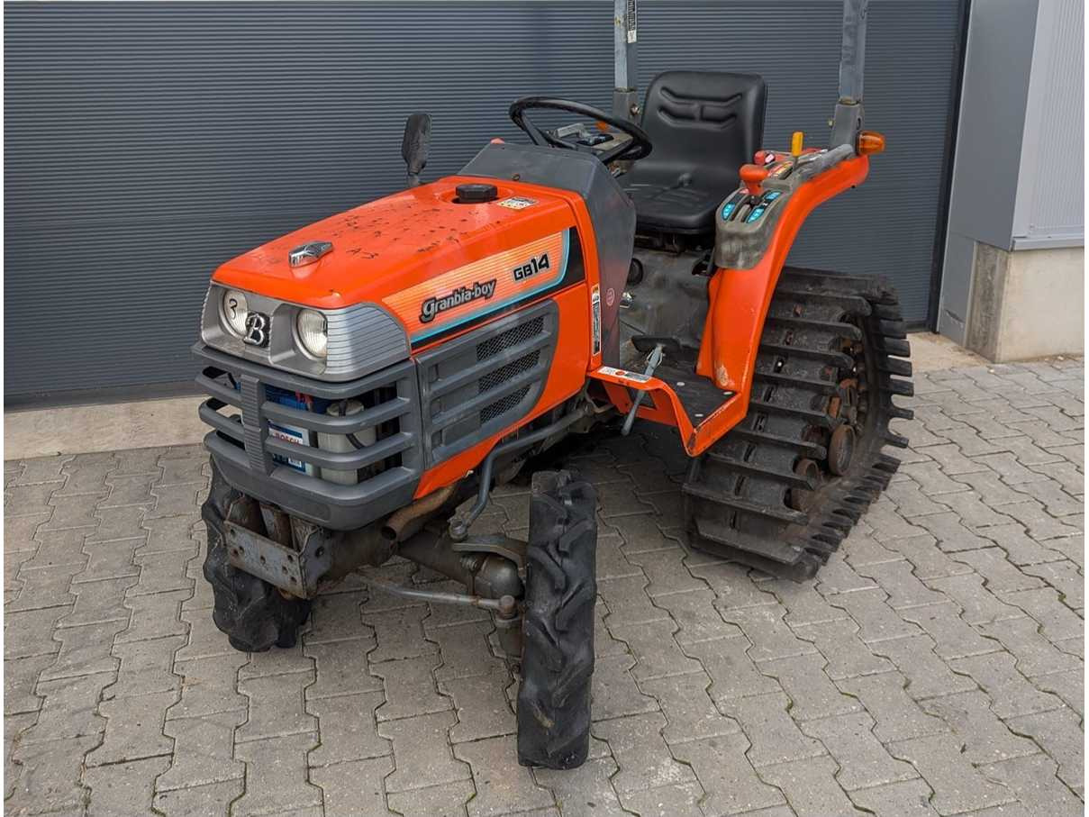 Kubota GB14 - Коммунальный трактор: фото 1 Kubota GB14 - Коммунальный трактор: фото 1